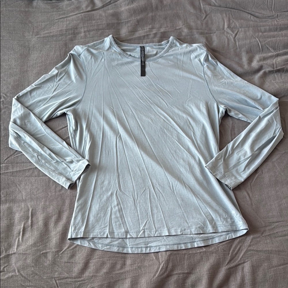 Lululemon Athletica Fitted Blue Long Sleeve